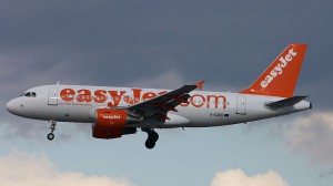 800px-Airbus_A319-111_-_EasyJet_Airline_-_G-EZED_-_LEMD_-_20050305163322b An Airbus A319-111 in easyJet livery and needless pictorial filler